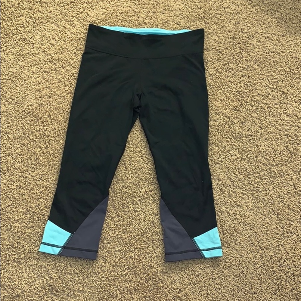 Under Armour capris